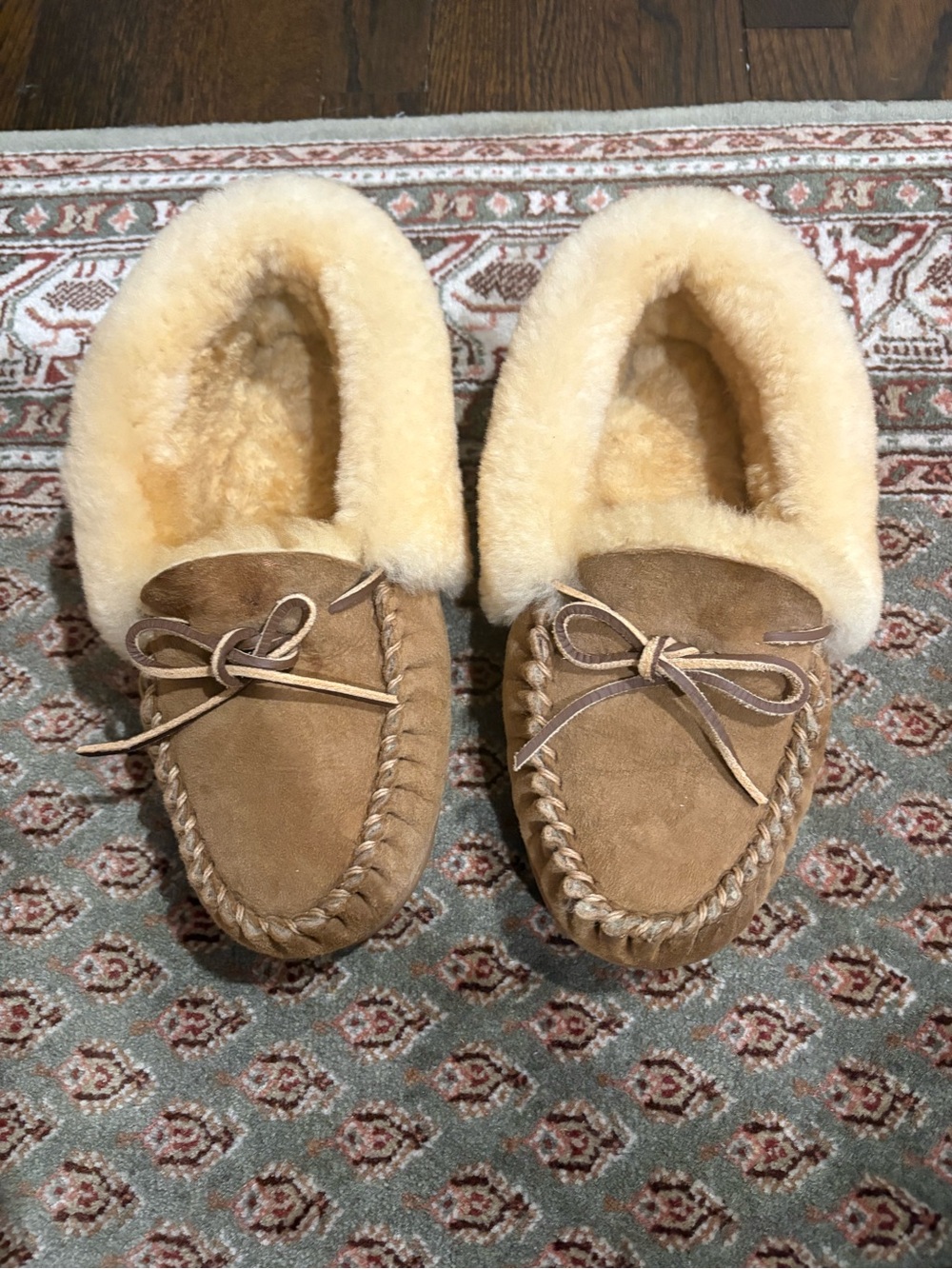 LL Bean Women's Wicked Good Moccasin - Picture 3 of 7